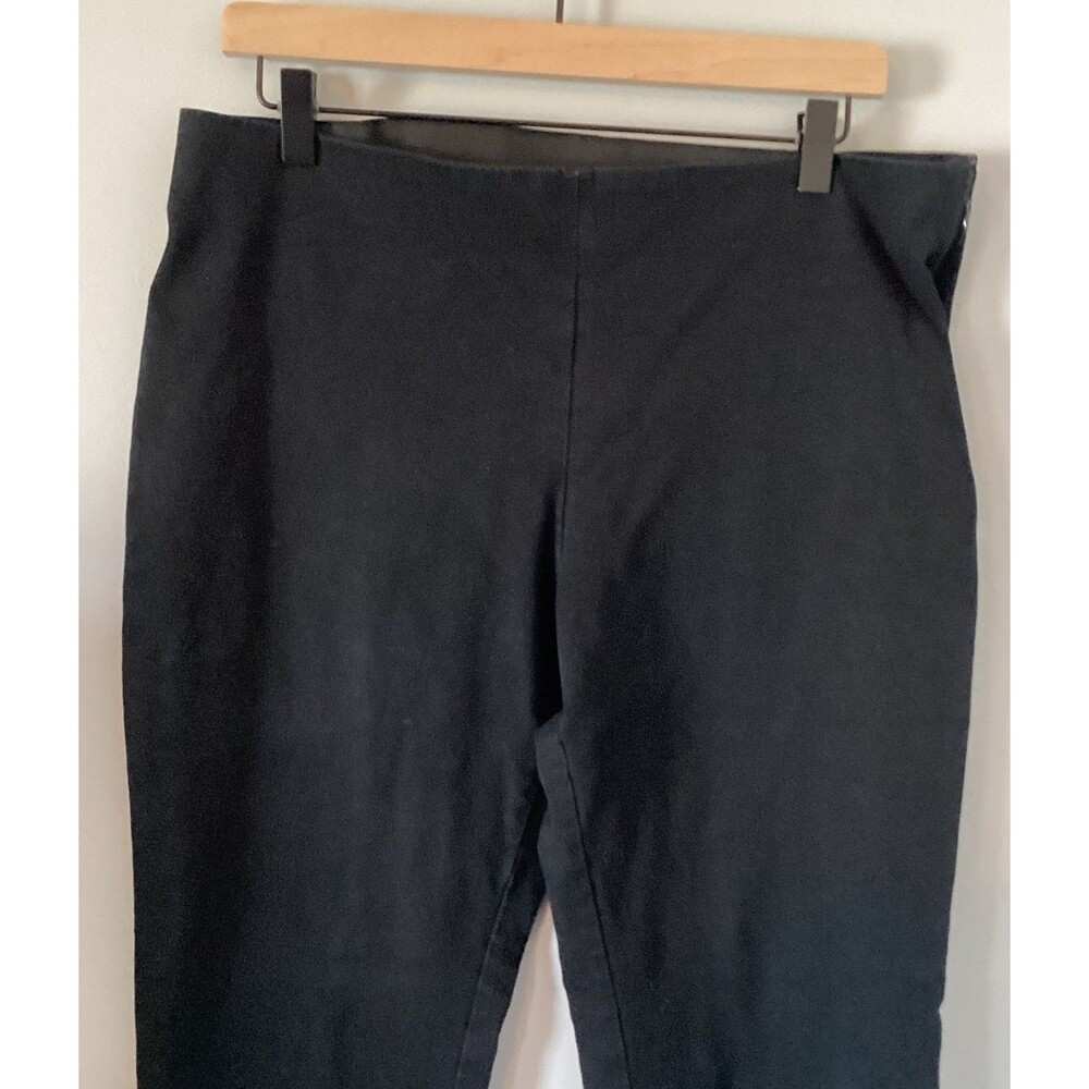 a new day Women’s Black Ankle Pants With Side Zip Flat Front Size 14 - Picture 2 of 5